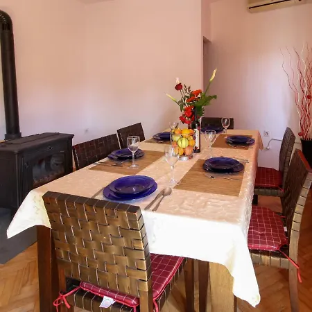Apartmán Orlia Štinjan